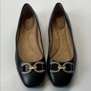 Gianni Bini Black Leather Horsebit Flats Memory Foam Women’s Sz 6.5